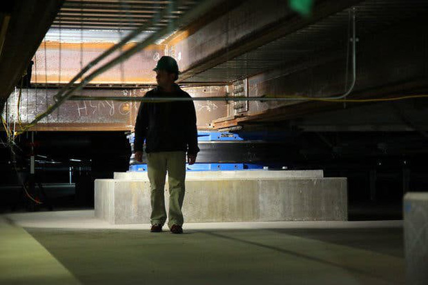 Hé lộ bí mật về trụ sở 5 tỷ USD của Apple: Không hề gắn vào Trái Đất như những tòa nhà thông thường!-2