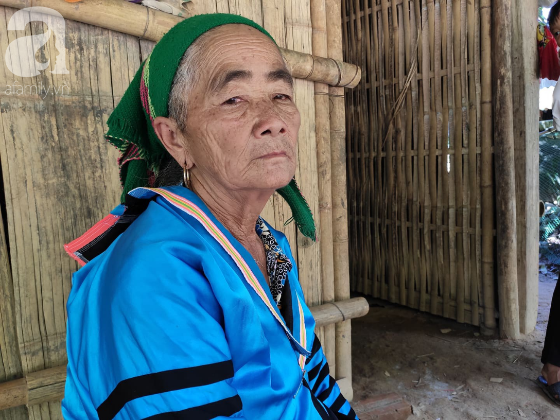 Đám tang đẫm nước mắt của Trưởng công an xã bị đất đá vùi lấp khi di dời dân: 3 đứa con thơ khóc ngất bên linh cữu cha-6