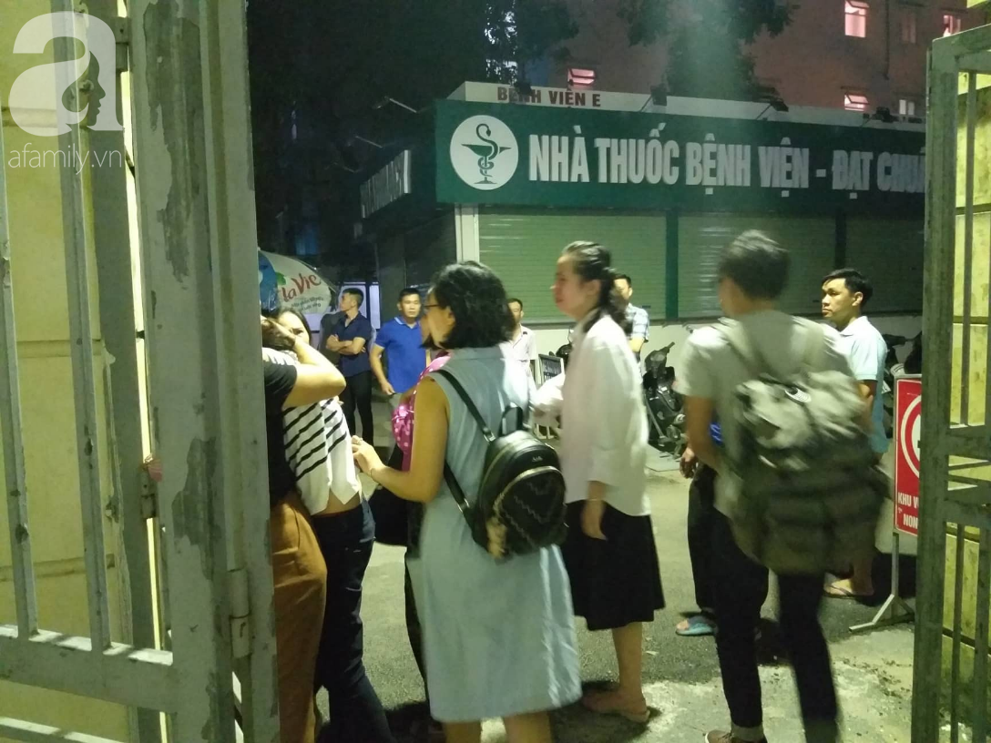 Nhân chứng kể lại giây phút tài xế ôm bé trai 6 tuổi ra khỏi ô tô: Mọi người hốt hoảng, ai cũng nghĩ cháu bé bị ngạt-4