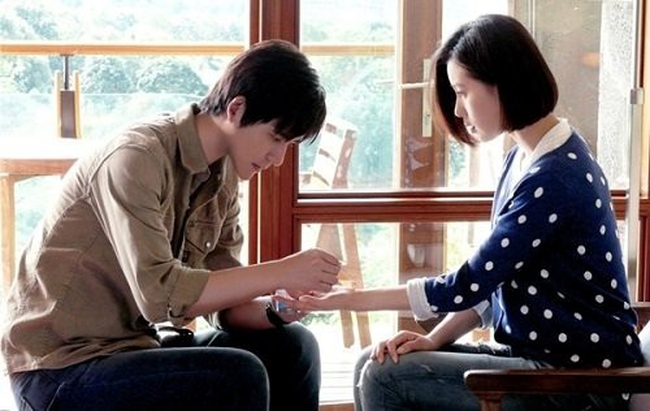 Phản đòn nhớ đời của cô vợ dành cho gã chồng gia trưởng, ki bo với cả bố vợ-1