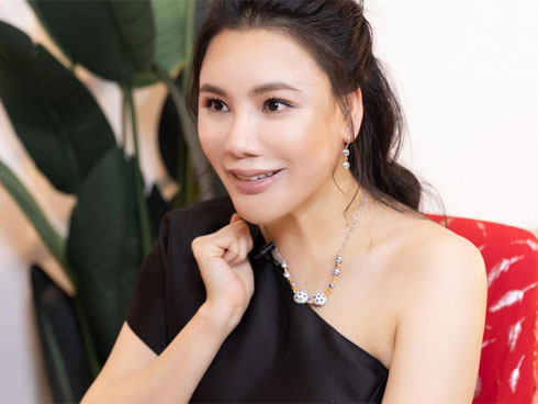 Hồ Quỳnh Hương: Tôi sợ quá, mới bảo quản lí, thôi gọi điện hủy show đi-3