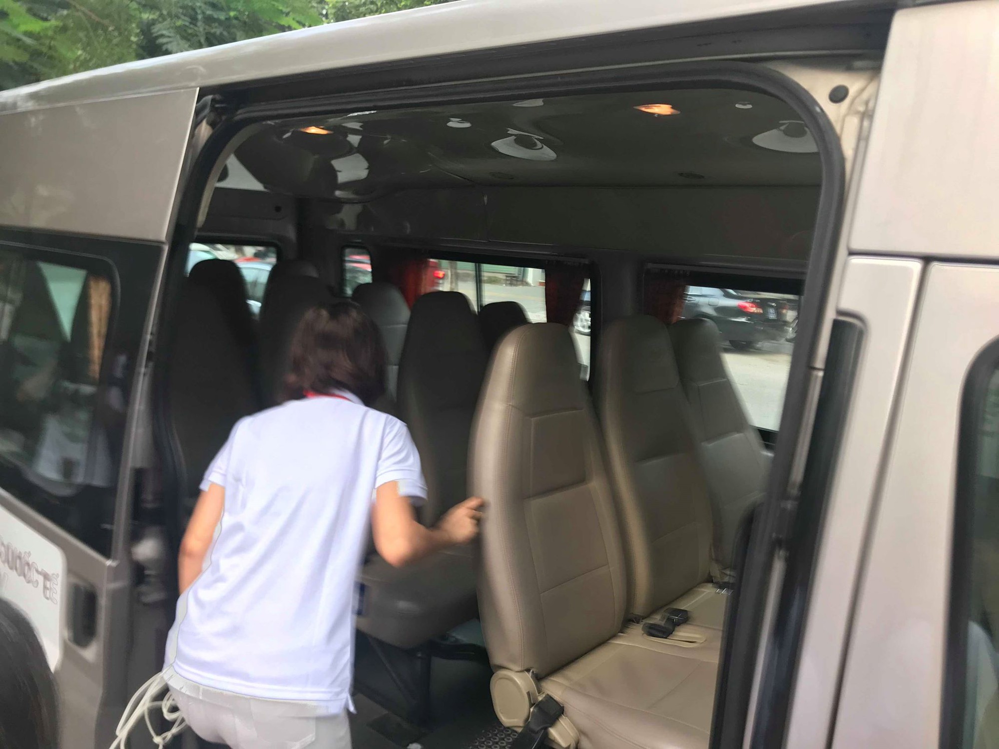 Phụ huynh có con theo học tại trường Gateway bức xúc: 4h chiều, nhà trường cũng thông báo không tìm thấy con tôi đâu trong ngày đầu tiên-3