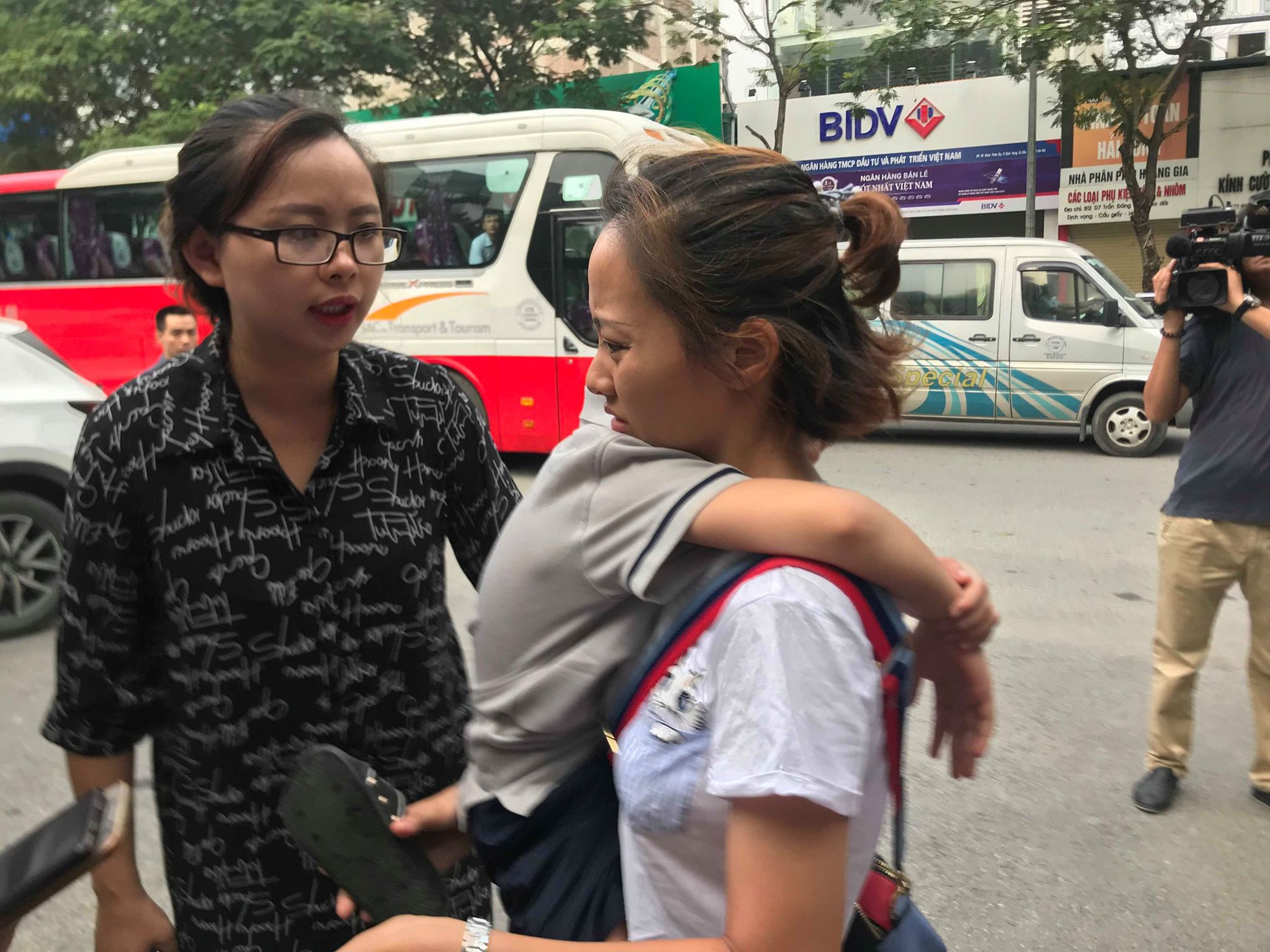 Phụ huynh có con theo học tại trường Gateway bức xúc: 4h chiều, nhà trường cũng thông báo không tìm thấy con tôi đâu trong ngày đầu tiên-4