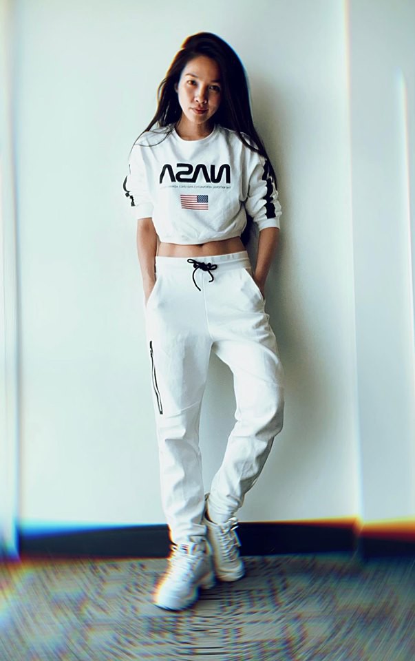 Thời gian rất phũ, nhưng khó thắng nổi các chị đại đã U40 mà vẫn ăn mặc trẻ trung phơi phới này-20