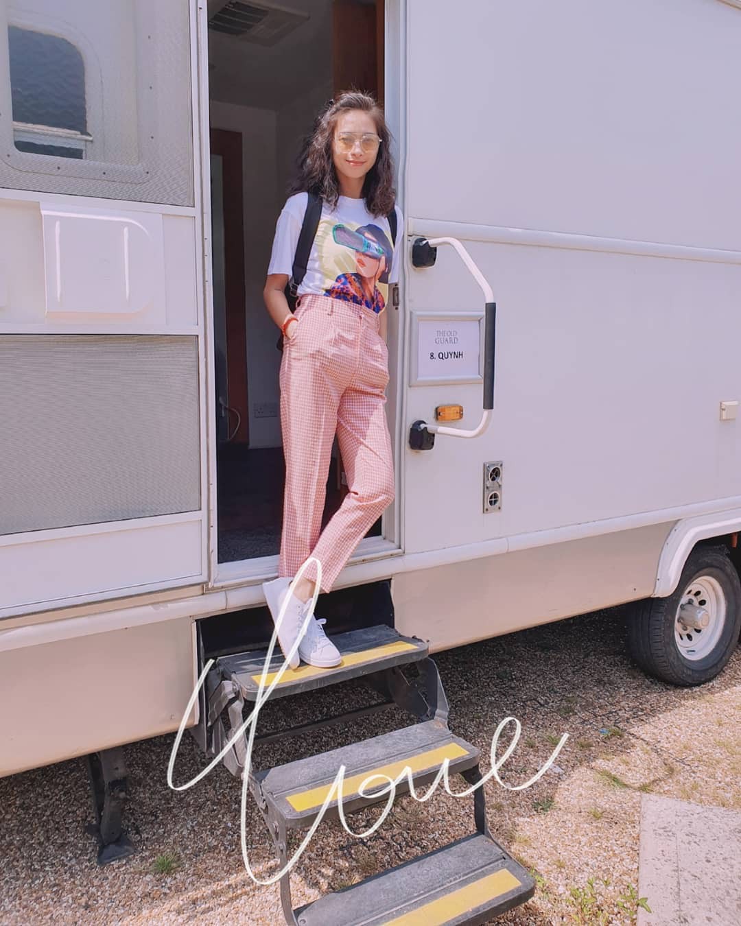 Thời gian rất phũ, nhưng khó thắng nổi các chị đại đã U40 mà vẫn ăn mặc trẻ trung phơi phới này-6