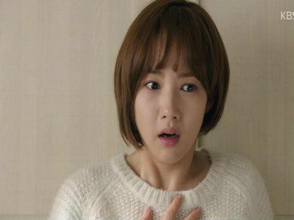 Mẹ chồng đuổi mẹ đẻ về giữa đám cưới nhưng con dâu vẫn nhẫn nhịn không nói gì, để rồi 10 năm sau thì...-1