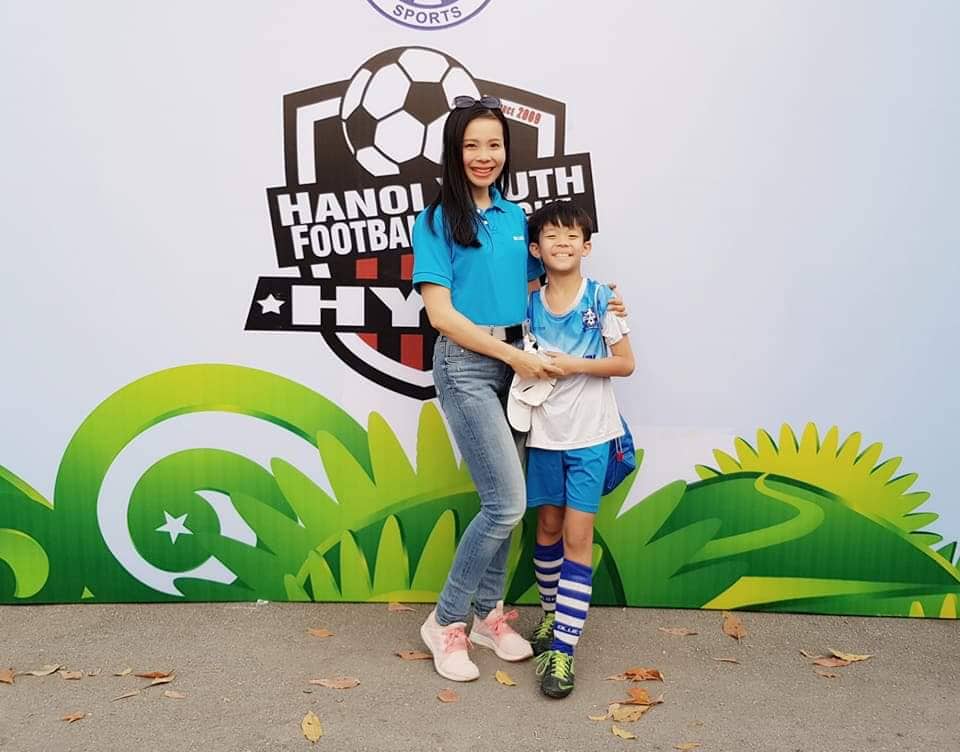 Bị bỏ quên trên xe, bé 10 tuổi Hà Nội sống sót và 9 giờ tìm đường về nhà-1