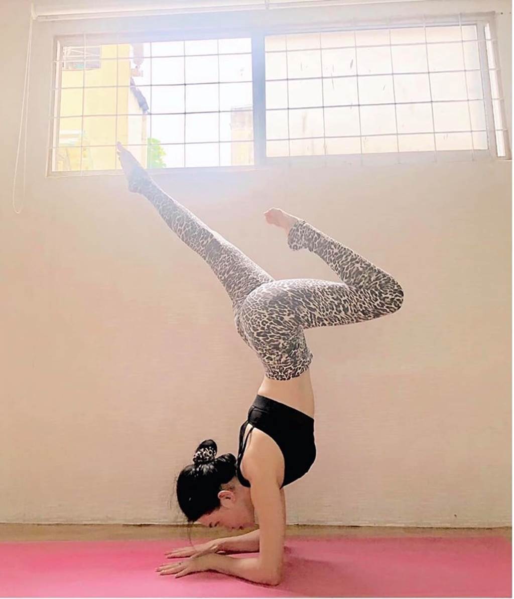 Sĩ Thanh mặc bikini gợi cảm hút mắt ở bể bơi, fan khen hết lời-8