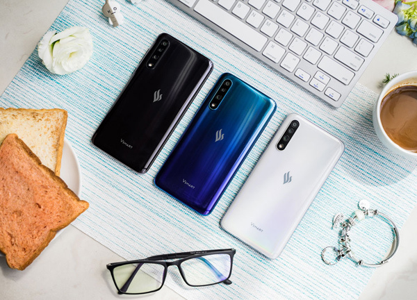 Điện thoại thông minh Vsmart thế hệ 2 chuẩn bị ‘lên kệ’-8