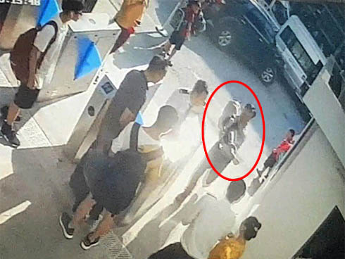 Em bé lớp 1 bị bỏ quên suốt 8 tiếng trên ô tô đưa đón: Sự cẩu thả trong bất cứ nghề nào cũng là một sự bất lương-6