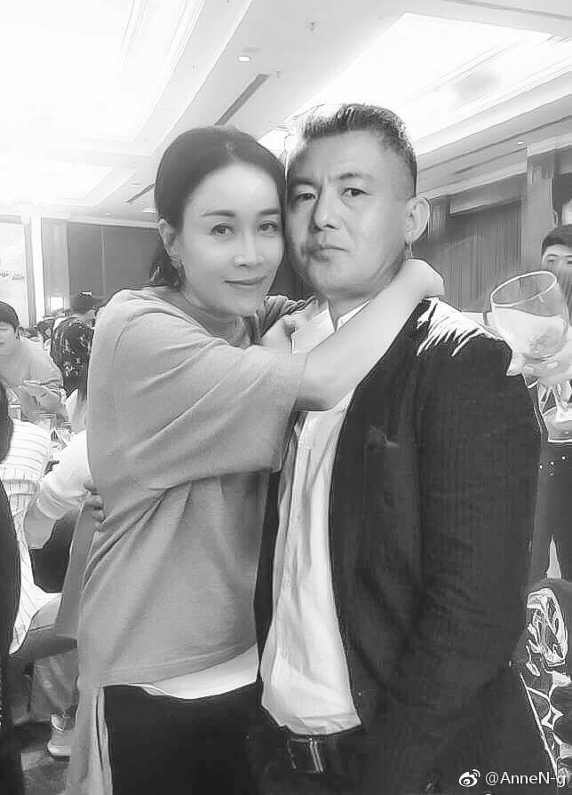 Chồng chạy theo tiểu tam khi vừa sinh con 6 tháng, Thiên hậu nổi tiếng nhất nhì Trung Quốc đã chọn cách trả thù kẻ phản bội khiến ai cũng tâm đắc-7