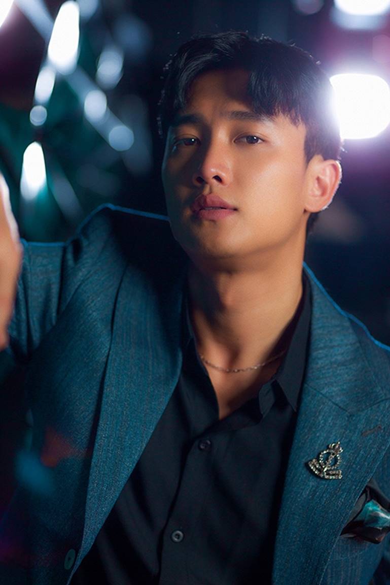 Quốc Trường khoe vẻ đẹp chuẩn nam thần trong bộ ảnh mới-3