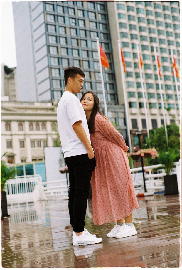 Tuyển thủ U22 Việt Nam khoe tình yêu 5 năm ngọt ngào: Tôi rèn luyện sự kiên trì bằng cách yêu em-5