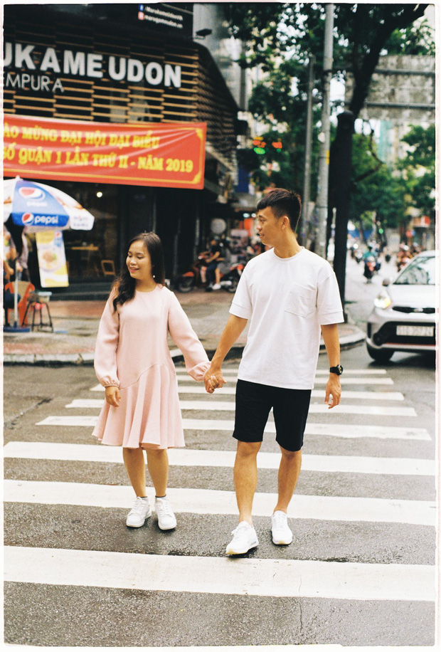 Tuyển thủ U22 Việt Nam khoe tình yêu 5 năm ngọt ngào: Tôi rèn luyện sự kiên trì bằng cách yêu em-3