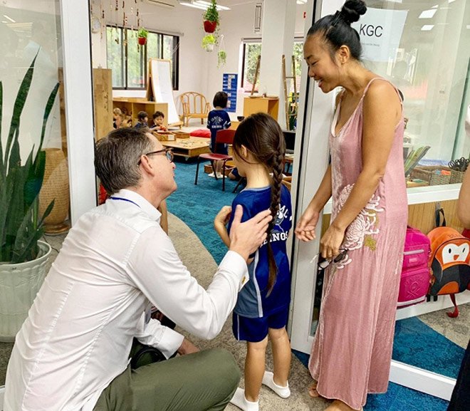 Sao Việt đưa con đi nhập học ngày đầu, tiết lộ toàn các trường quốc tế đắt đỏ-10