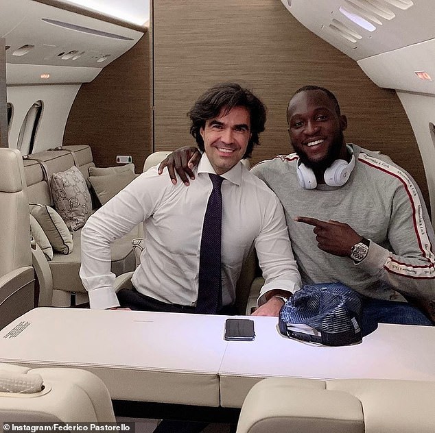 Xong! Nổi loạn thành công, Lukaku được rời M.U-1