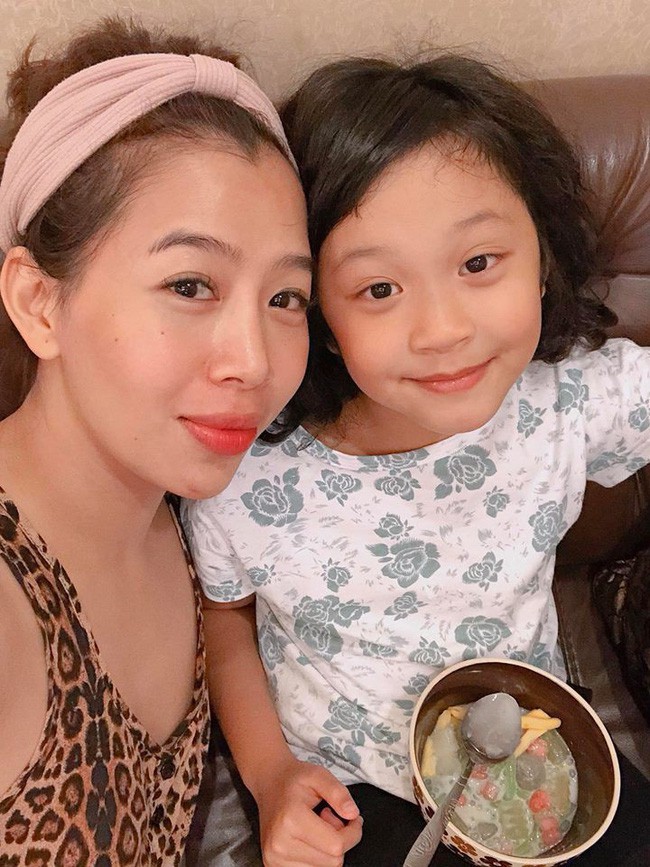 MC Diệp Chi: Các trường học chưa bao giờ quên thu học phí nhưng có thể quên hoàn toàn sự tồn tại của một đứa trẻ”-1