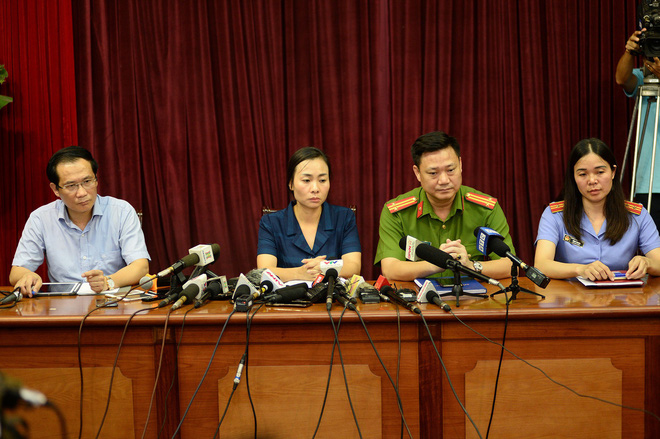 Hàng xóm nói bà Quy từng nhiều năm làm công việc đưa đón học sinh, trước khi làm ở Gateway-2