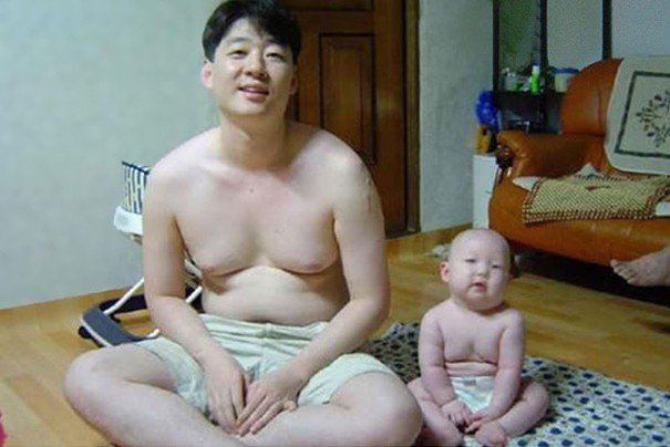 Những bức ảnh cha và con trai chứng minh mẹ có đẻ thế đẻ nữa vẫn không thoát kiếp đẻ thuê-23