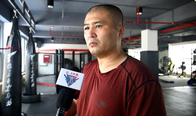 Sau võ sư Thiếu Lâm, đến lượt kẻ đấm túi bụi truyền nhân Diệp Vấn bị cảnh sát bắt giữ-5