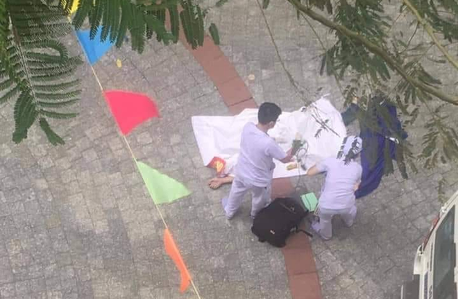 3 năm 2 vụ tử vong, tân sinh viên HUTECH hoang mang, đòi rút tiền chuyển trường-4