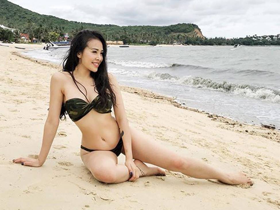 Dũng Về nhà đi con công khai bạn gái bốc lửa như hot girl-14