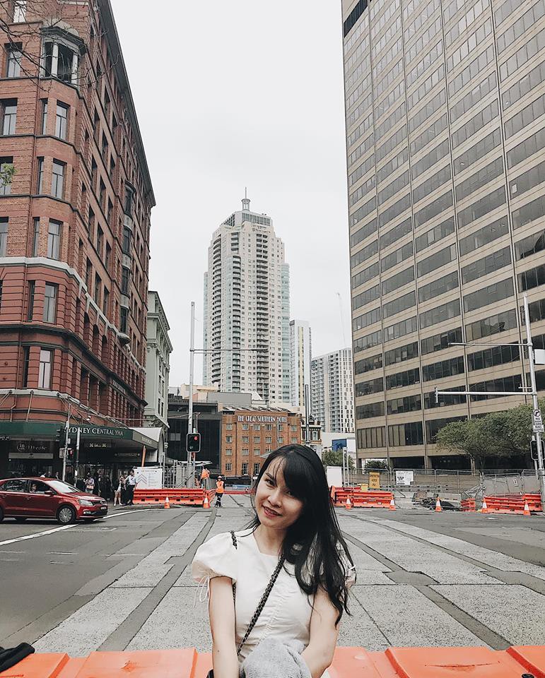 Cuộc sống độc thân của Thu Ngọc Mây Trắng sau khi ly hôn chồng: Xinh đẹp, sang chảnh, đi du lịch như đi chợ-11