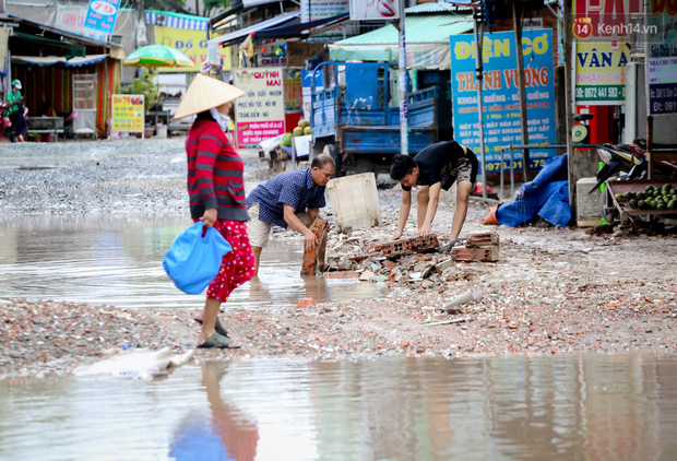 Nhìn từ trên cao con đường lầy lội nhất Sài Gòn: Gần 100 ao nước lớn nối tiếp nhau hơn 2km-15