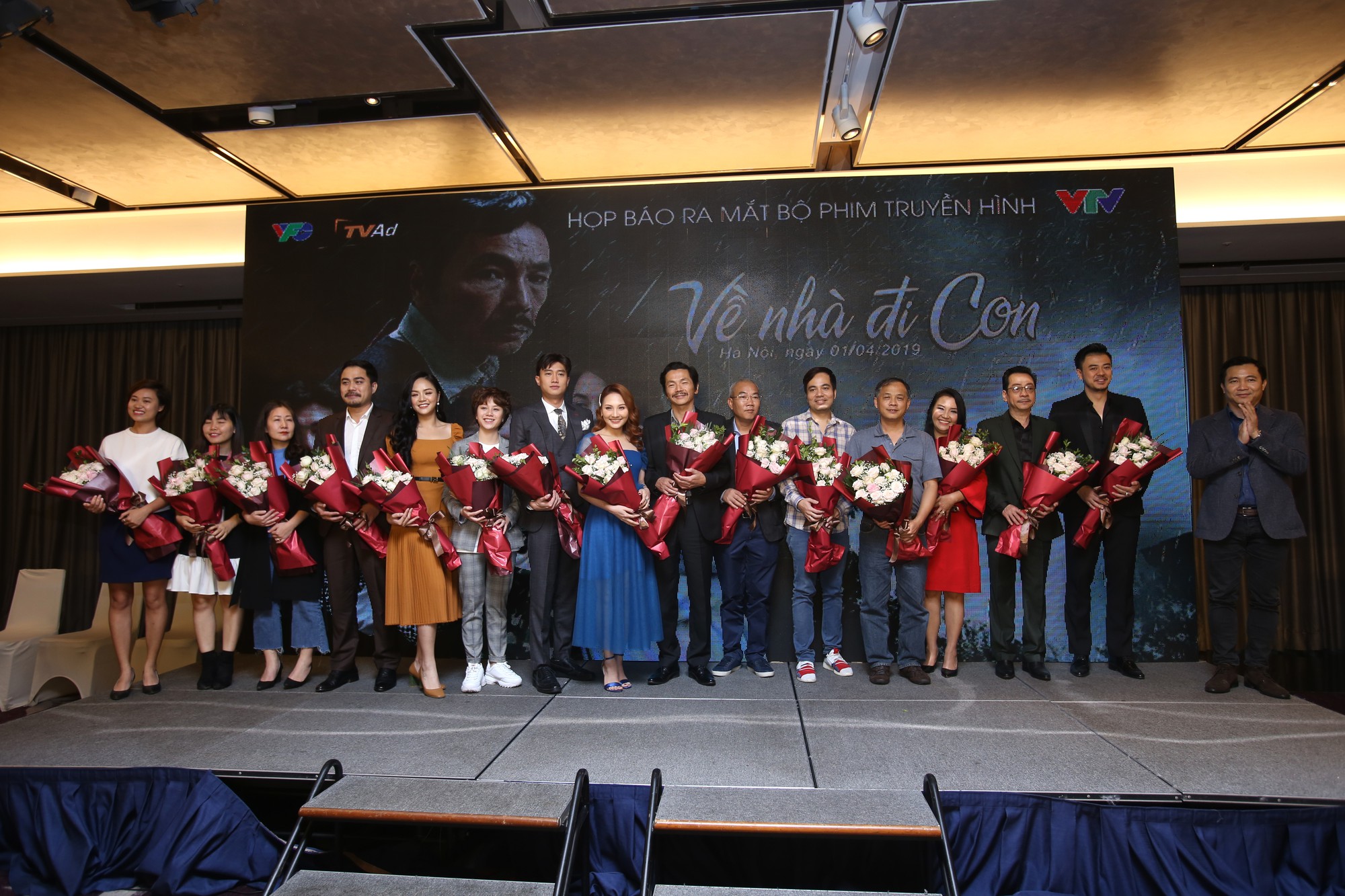 Về nhà đi con: Bộ phim quốc dân và hành trình làm nên những điều chưa từng có trong lịch sử phim truyền hình Việt-30