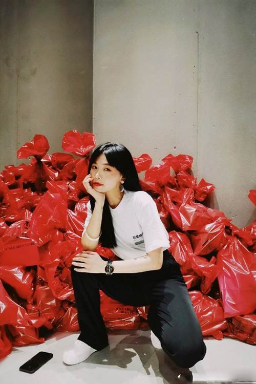 Toàn món cơ bản, 4 set đồ này vẫn giúp bạn xinh xắn từ công ty đến tiệc cuối tuần-4