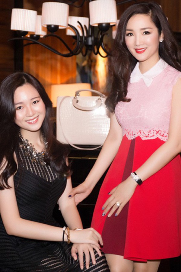 Hoa hậu Giáng My khoe ảnh con gái Anh Sa trong ngày sinh nhật tuổi 25: bản sao hoàn hảo của mẹ, chuẩn ái nữ sang chảnh xinh đẹp-2