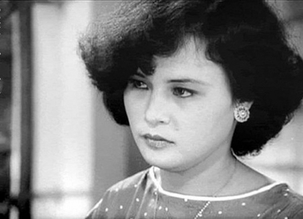 Sau 9 năm chống chọi với bệnh ung thư, cuộc sống của Mỹ nhân màn ảnh thập niên 80 Hoàng Cúc giờ ra sao?-2