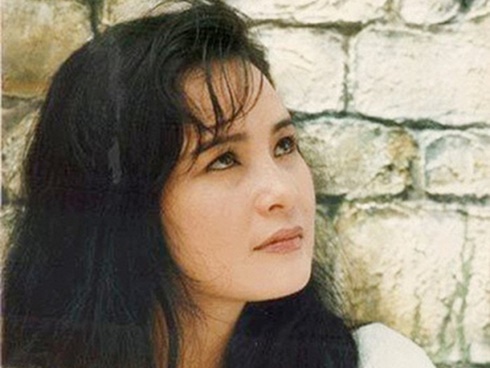 NSND Hoàng Cúc: Nhan sắc lừng lẫy một thời của màn ảnh Việt cùng sự mất tích” với căn bệnh hiểm nghèo vừa có sự trở lại đầy ngưỡng mộ-7