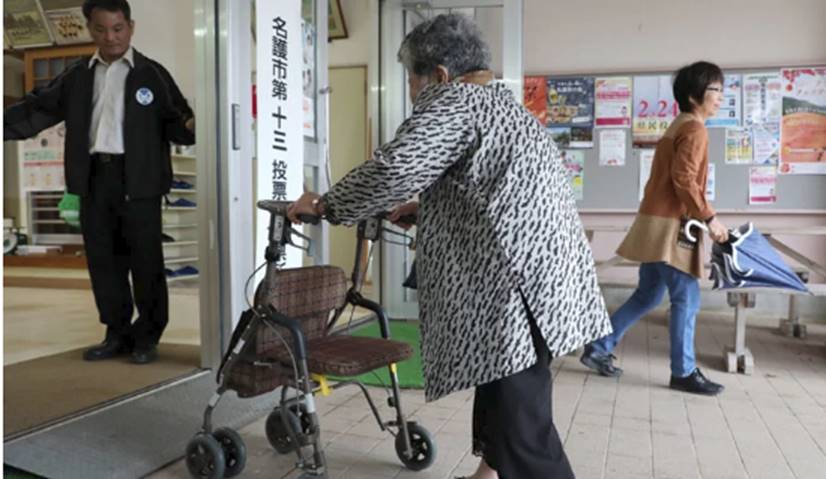 Người già ở Hàn Quốc: Hi sinh tất cả cho con cái, đến khi về hưu, sống trong cô đơn và chết trong cô độc-3