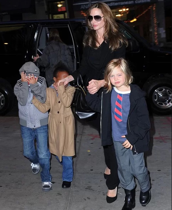 Góc khuất đằng sau cậu ấm, cô chiêu nhà sao Hollywood: Sống với nỗi ám ảnh mang tên sinh ra ở vạch đích và ánh mắt soi mói-4