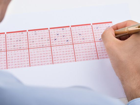 Ngủ thuê hái ra tiền nhưng... mệt không tưởng-2