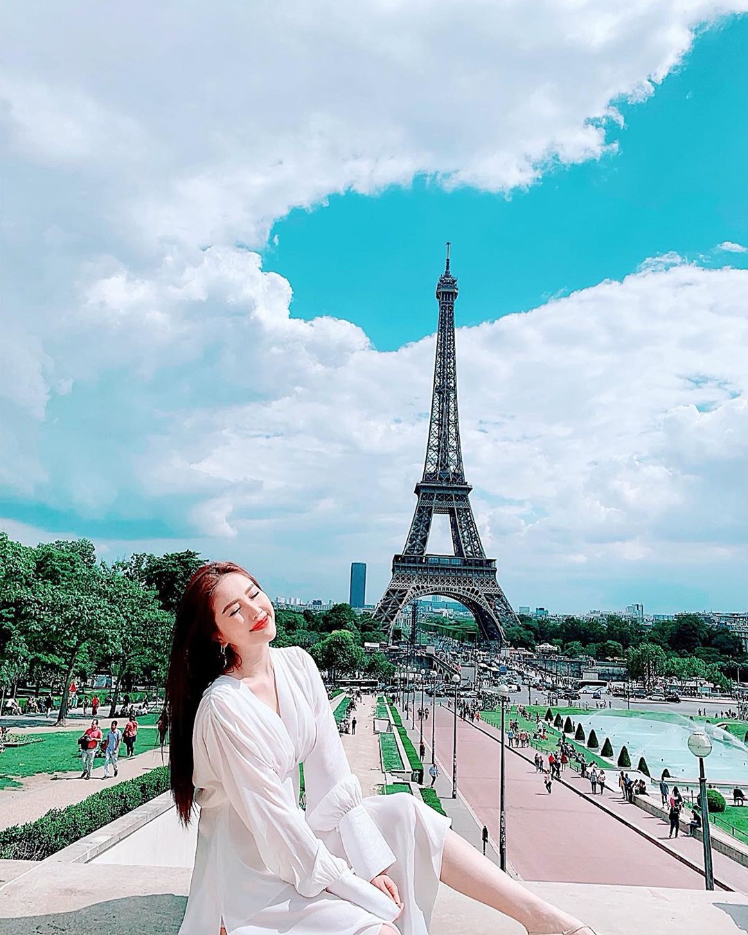 Dù nấm lùn, bạn vẫn thừa sức mặc đẹp và trông cao ráo như Bảo Thy nếu áp dụng 3 tips từ style du lịch của cô-2