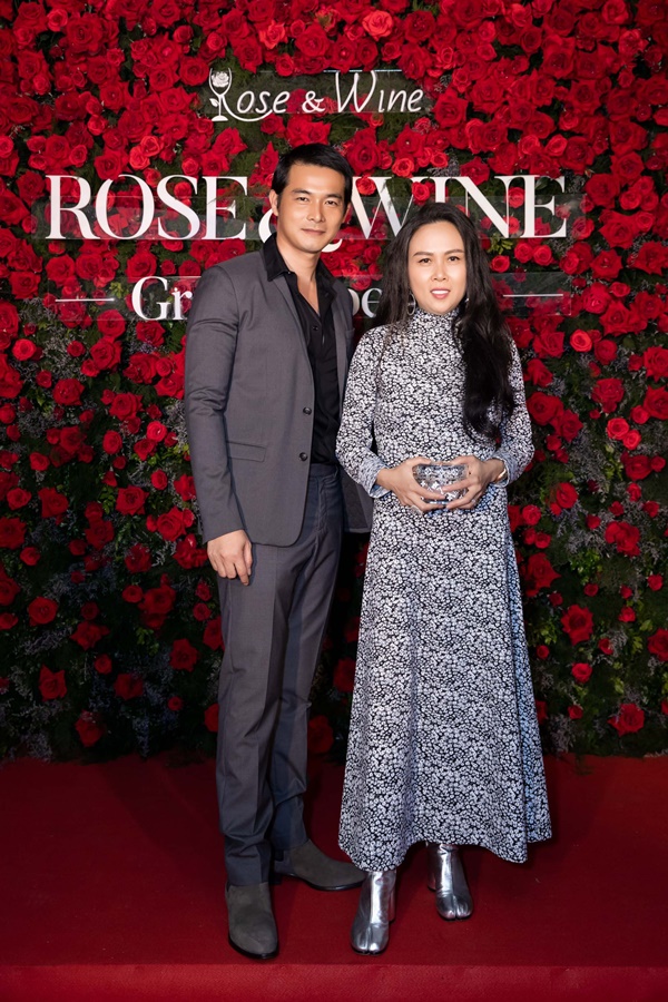 Bị cho là kẻ bội bạc” sau cuộc hôn nhân ngắn ngủi với Lê Phương vậy cuộc sống của Quách Ngọc Ngoan giờ thế nào khi về bên Phương Chanel?-5