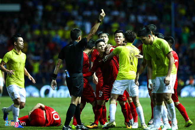 Phía sau cú đấm của U15 Thái Lan là sự bất lực của nền bóng đá-2
