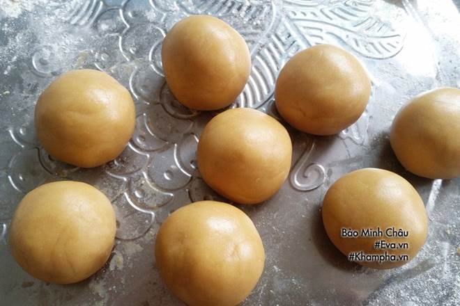 Cách làm bánh nướng truyền thống tuyệt ngon lại đơn giản cho Tết Trung thu-5