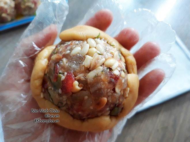 Cách làm bánh nướng truyền thống tuyệt ngon lại đơn giản cho Tết Trung thu-6