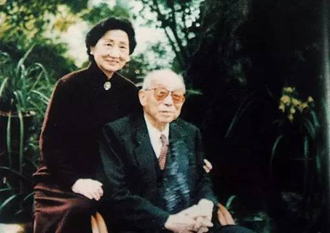 Cái kết của nàng tiểu thư khuê các chấp nhận làm kẻ thứ 3 để đổi lấy 70 năm không danh phận, cuối đời mới được mặc váy cưới-7