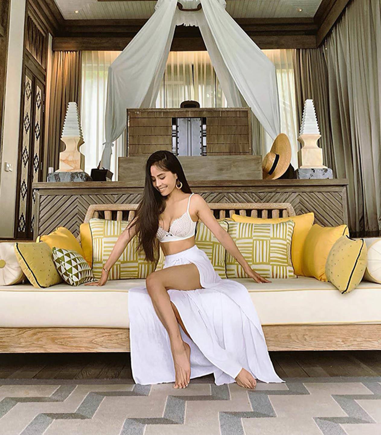 Ca nương Kiều Anh đăng ảnh diện bikini khoe vòng một 90 cm-12