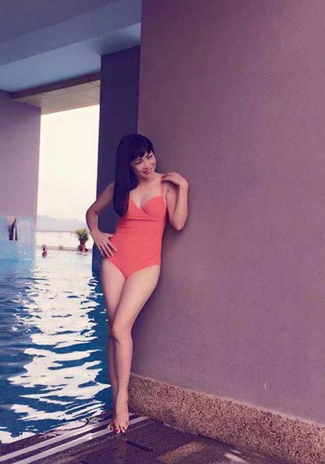 Hình ảnh bikini nóng bỏng của ca sĩ Phương Thanh-4