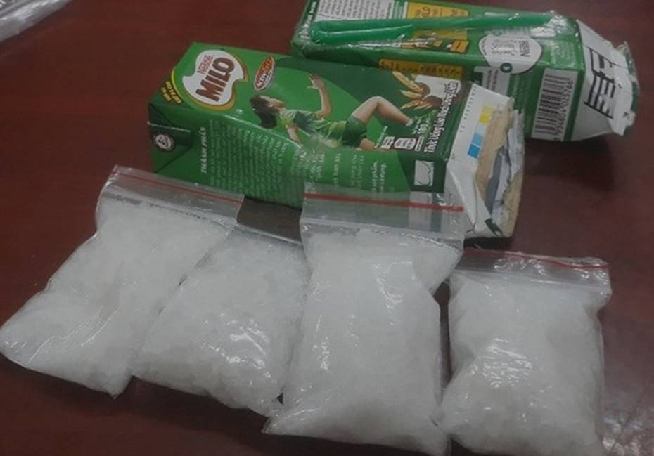 Trùm ma túy lập phòng nhì” với nữ nhân viên quán karaoke-2