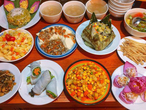 Chỉ với hơn 100k, tôi làm được mâm cỗ chay 6 món đầy đặn cho ngày rằm tháng 7!-9