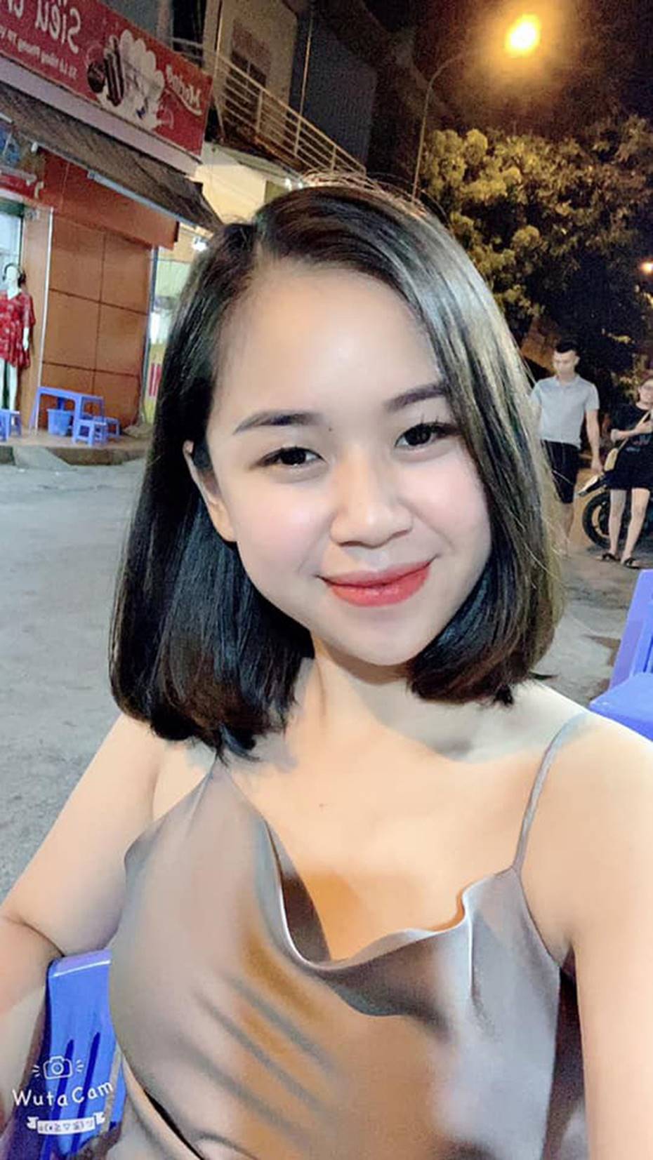 Tú bà” 18 tuổi xinh đẹp điều hành đường dây gái gọi cao cấp khai gì tại CQĐT?-1