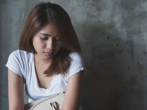 Trưởng phòng không ngần ngại chơi xấu bằng chiêu thức hạ đẳng, khiến tôi tiền mất tiếng mang