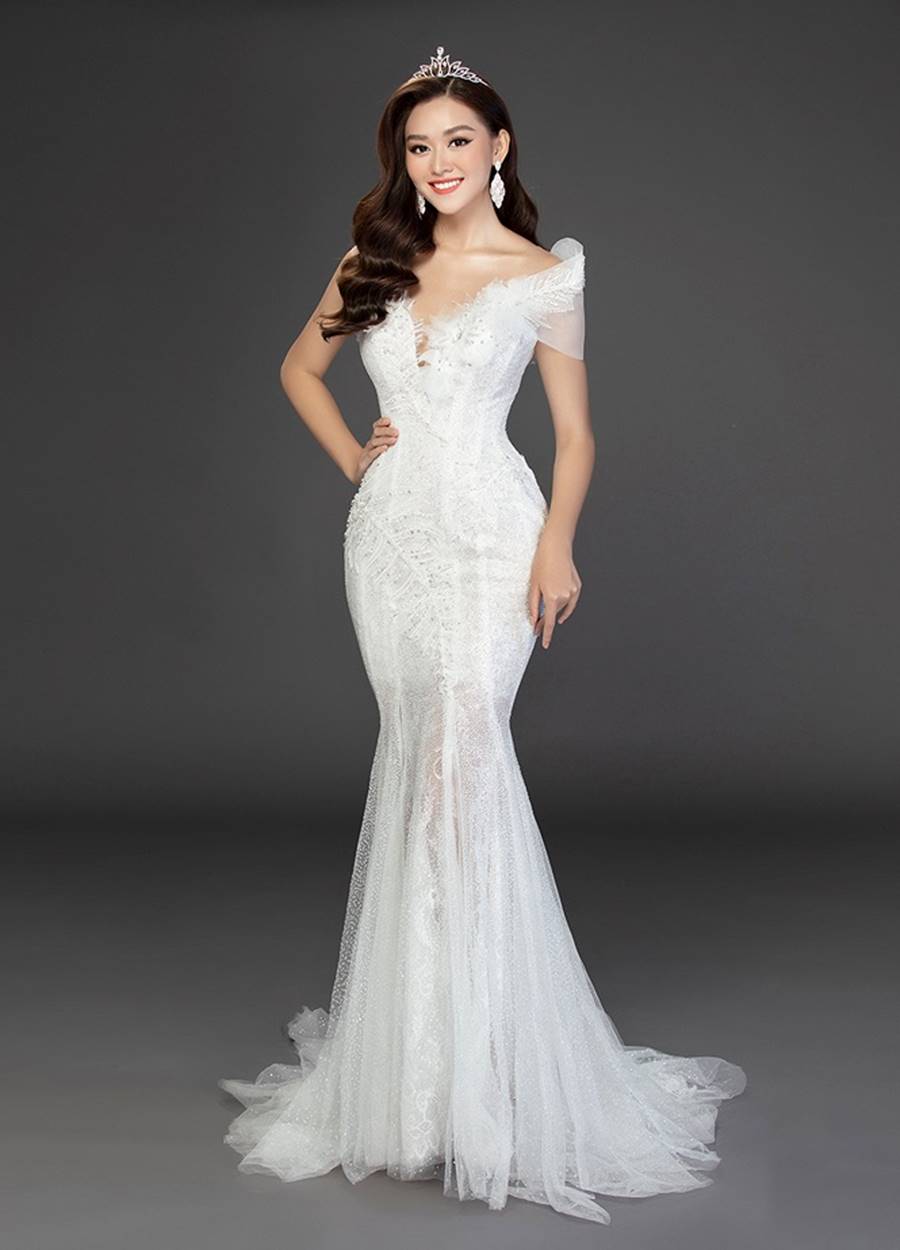 Thùy Linh, Kiều Loan, Tường San thần thái đẹp khó cưỡng ra mắt công chúng-9