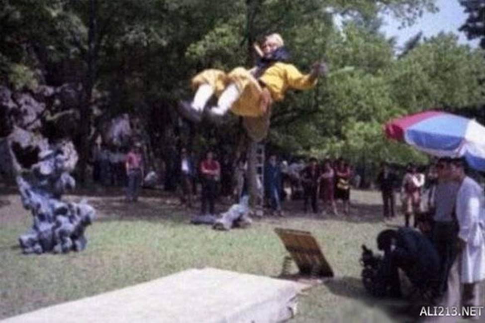 Loạt ảnh hậu trường quý hiếm của Tây Du Ký 1986 tiết lộ nhiều bí mật-18